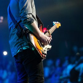 How Musicians play in  the Summer Music Festivals